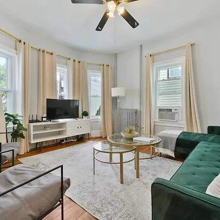 The Maverick - Luxurious Apartment - Free Parking - 2 Miles From Boston Logan Airport Chelsea Esterno foto