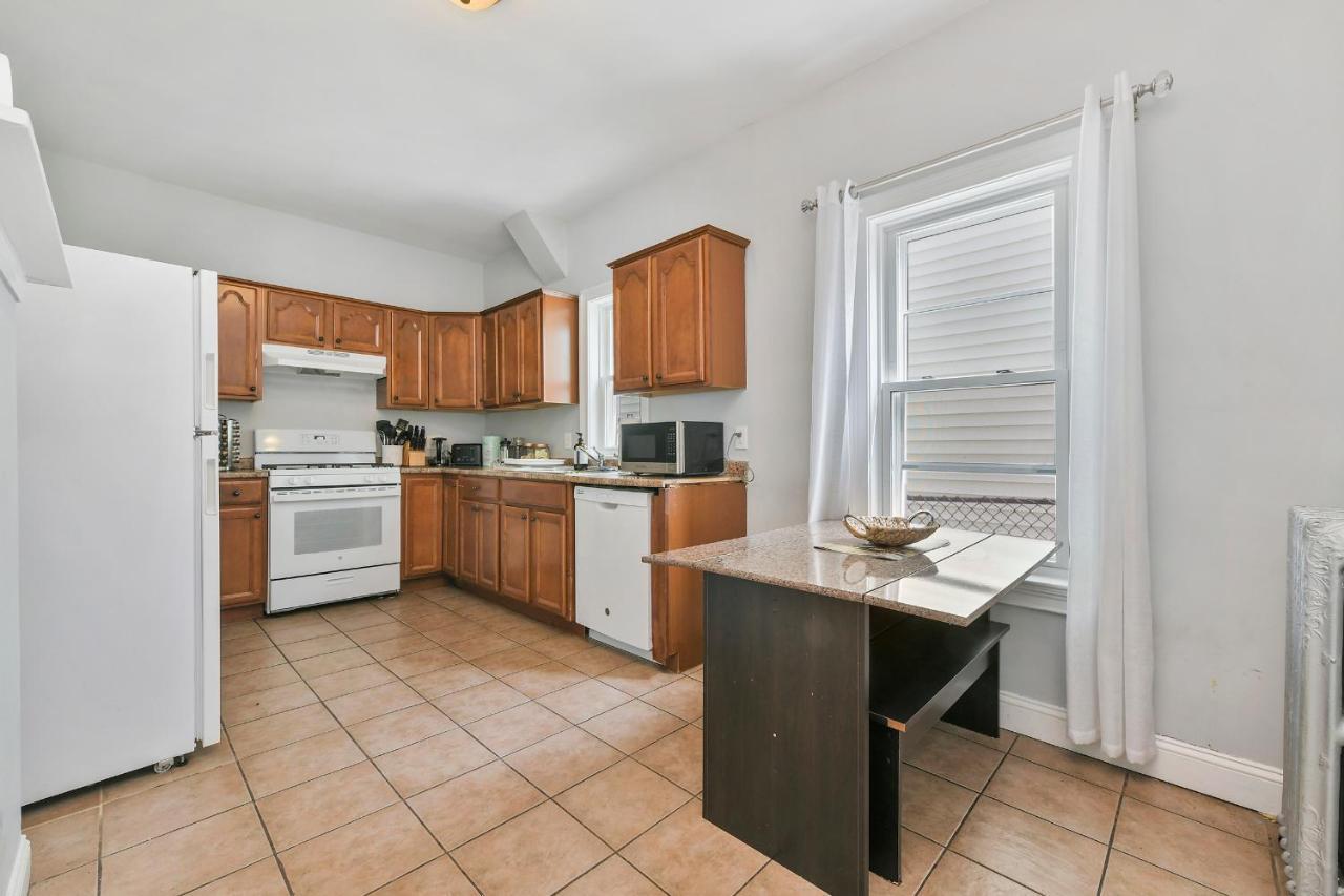 The Maverick - Luxurious - Free Parking - 2 Miles From Boston Logan Airport * Chelsea